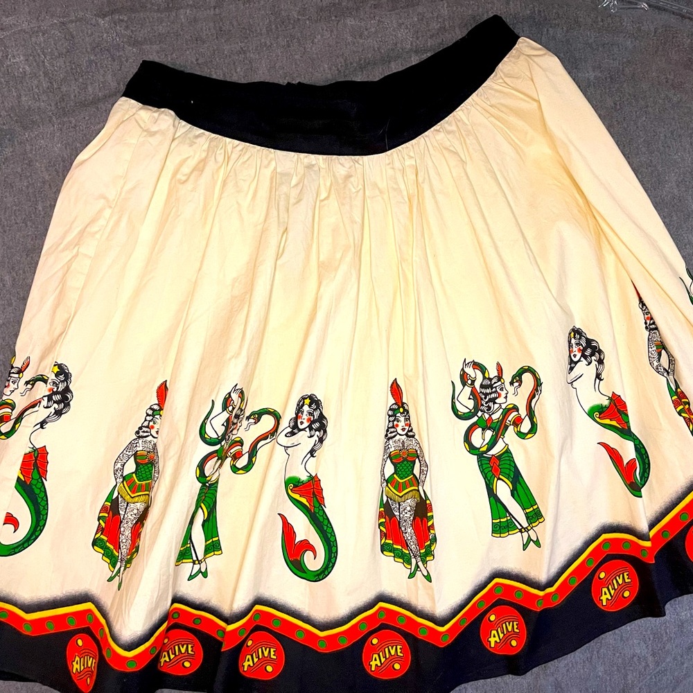 RARE HTF Sideshow Girls Swing Skirt by Sourpuss Clothing! Worn once!